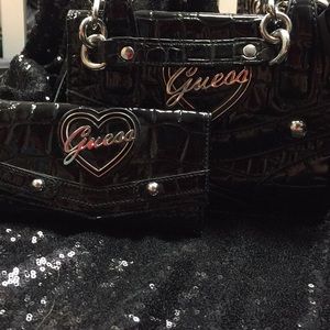 Guess crossbody with matching wallet